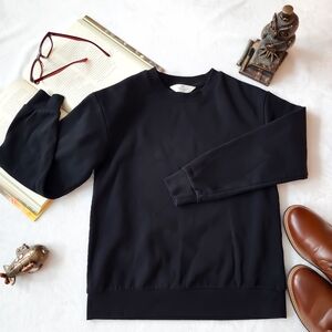 H&M Boys' Black Crewneck Sweater / Sweatshirt, size 12